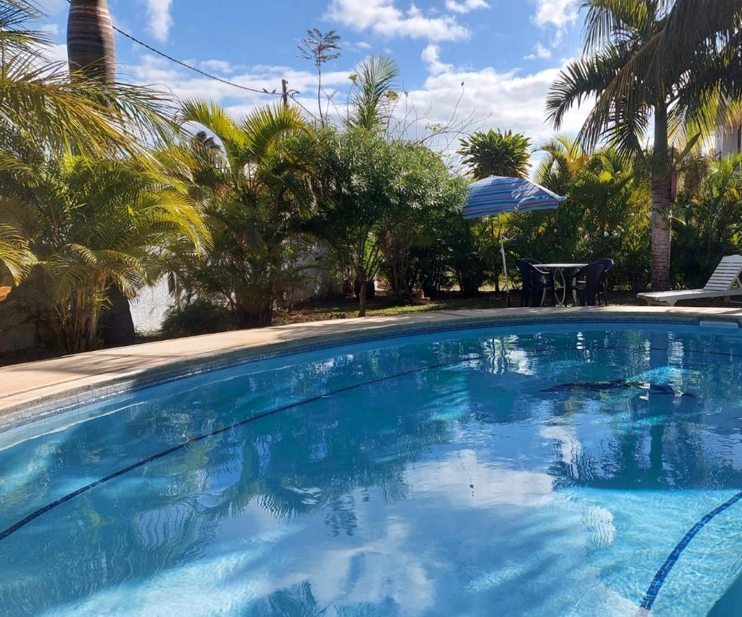 Tropical Palms Apartment Mauritius 푸앵트 오 카노니에 외부 사진